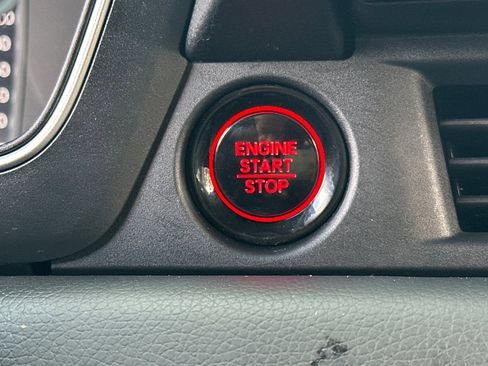 Certified 2023 Honda Pilot Elite image 35