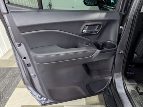 Used 2023 Honda Ridgeline RTL-E image 10