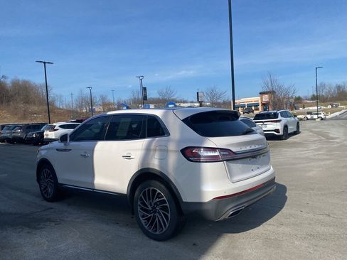 Used 2019 Lincoln Nautilus Reserve image 4