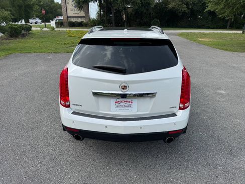 Used 2013 Cadillac SRX Luxury FWD image 5