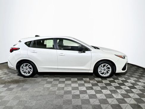 Used 2024 Subaru Impreza 2.0i AWD/4WD image 8
