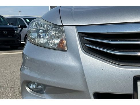 Used 2011 Honda Accord EX image 15