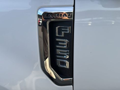 Certified 2020 Ford F350 Lariat w/ Lariat Ultimate Package AWD/4WD image 7