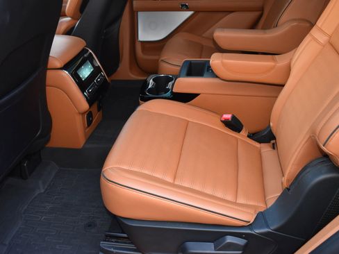 Used 2020 Lincoln Aviator Black Label w/ Dynamic Handling Package image 19