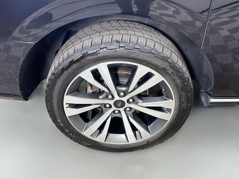 Used 2020 Ford Expedition Max Platinum image 33