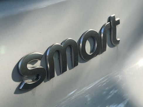 Used 2015 smart fortwo electric drive RWD image 11