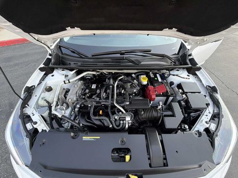 Used 2024 Nissan Sentra S FWD image 32