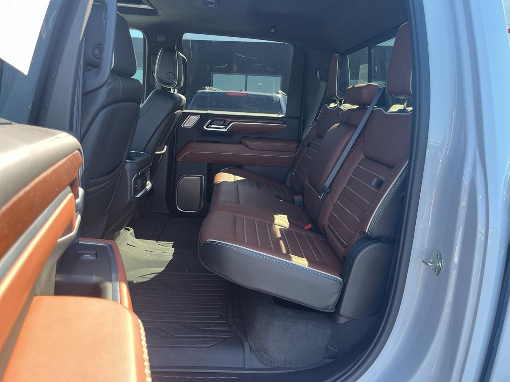 Used 2026 GMC Sierra 2500 Denali Ultimate AWD/4WD image 33