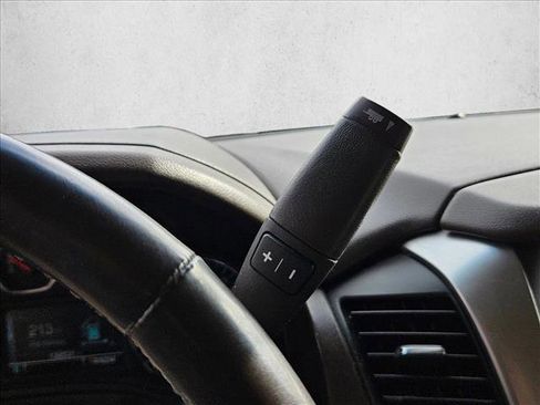 Used 2016 Chevrolet Tahoe LT image 13