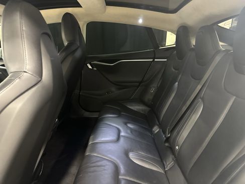 Used 2014 Tesla Model S 85 RWD image 30