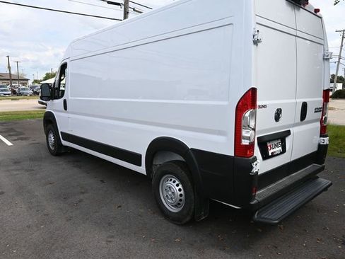 New 2026 RAM ProMaster 2500 w/ Convenience Group image 10