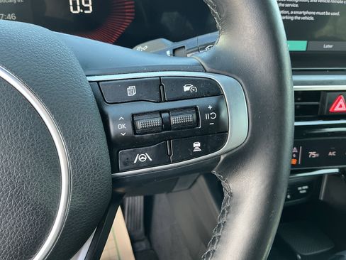 Used 2025 Kia K5 GT-Line AWD/4WD image 18
