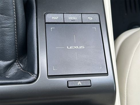 Used 2023 Lexus GX 460 Premium image 35