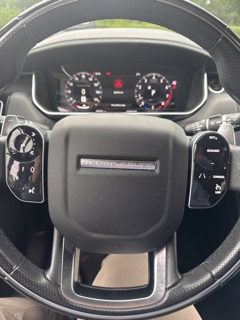Used 2018 Land Rover Range Rover Sport Supercharged AWD/4WD image 11