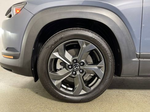 Used 2022 MAZDA MX-30 Electric w/ Premium Plus Pkg image 11