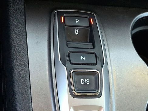 Used 2022 Honda Pilot EX-L image 17