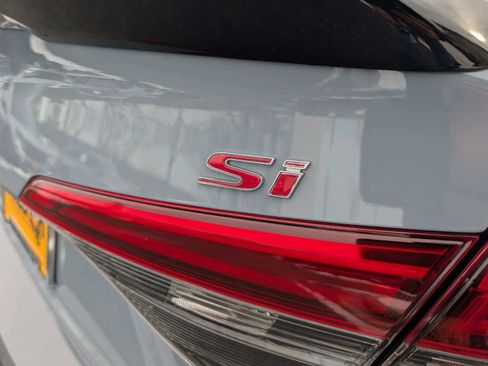 Certified 2023 Honda Civic Si image 8