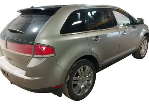 Used 2008 Lincoln MKX AWD image 5