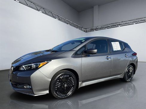 Used 2024 Nissan Leaf SV Plus image 10