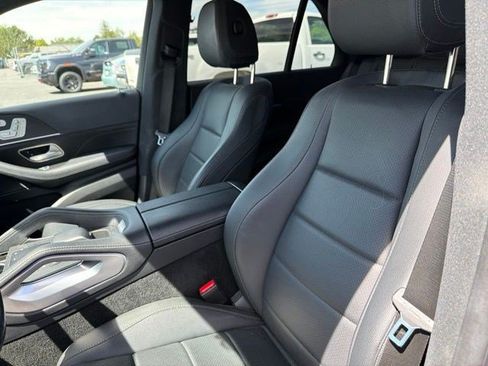 Used 2023 Mercedes-Benz GLE 450 4MATIC image 11