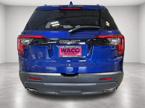 Used 2023 GMC Acadia SLT w/ Elevation Edition FWD image 11
