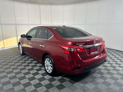 Used 2019 Nissan Sentra SV FWD image 5