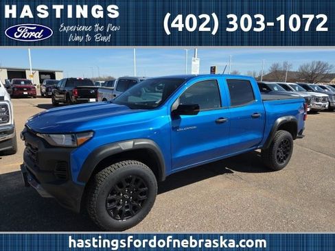 Used 2023 Chevrolet Colorado Trail Boss w/ Advanced Trailering Package image 1