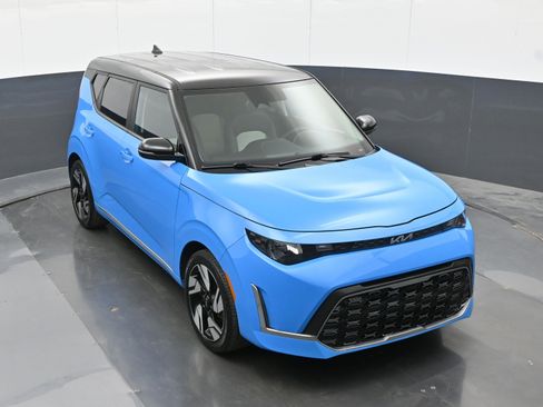 Used 2024 Kia Soul GT-Line FWD image 33