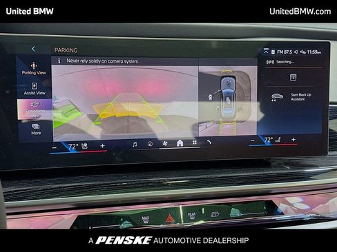 New 2026 BMW 740i w/ Premium Package RWD image 9