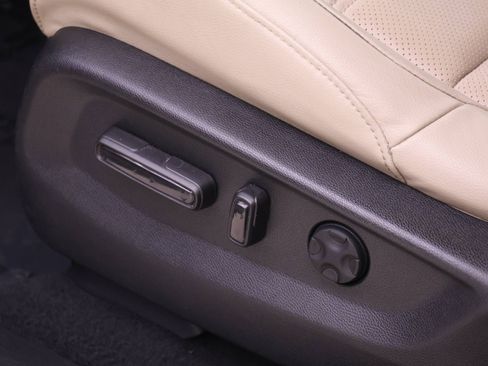 Certified 2021 Honda CR-V Touring image 14