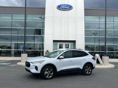 Used 2025 Ford Escape ST-Line Select
