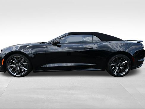 Used 2023 Chevrolet Camaro ZL1 RWD image 4