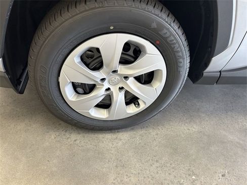 Used 2025 Toyota RAV4 LE image 13
