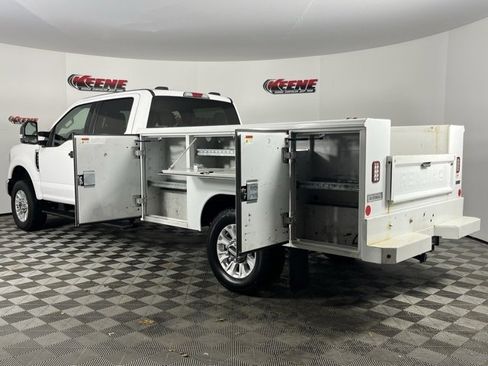 Used 2021 Ford F350 XLT w/ XLT Value Package image 8