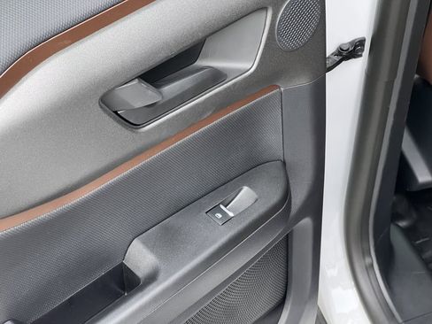 New 2025 Ford Bronco Sport Outer Banks w/ Sasquatch Outer Banks Package image 33