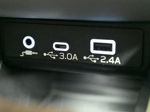 Certified 2024 Subaru Outback Limited image 34