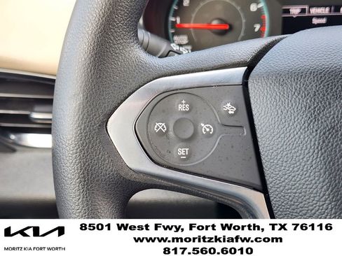 Used 2023 Chevrolet Traverse LS FWD image 26
