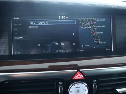 Used 2018 Genesis G90 3.3T Premium RWD image 22