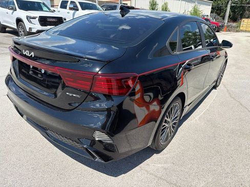 Used 2022 Kia Forte GT-Line w/ GT-Line Premium Package FWD image 6