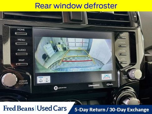 Used 2022 Toyota 4Runner TRD Off-Road Premium AWD/4WD image 18