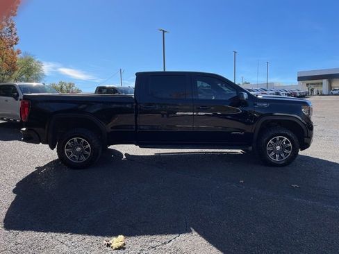 Used 2024 GMC Sierra 1500 AT4 w/ Technology Package image 6