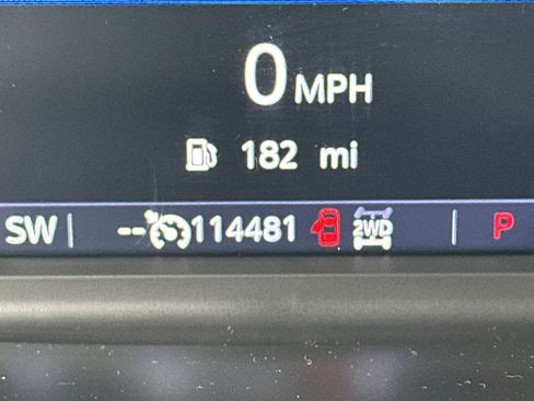 Used 2019 Chevrolet Silverado 1500 LT w/ Texas Edition image 28