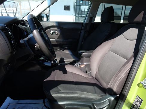 Used 2019 Kia Soul image 5