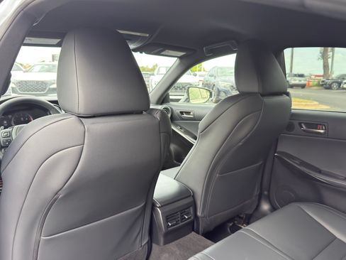 Used 2023 Lexus IS 350 F Sport RWD image 27