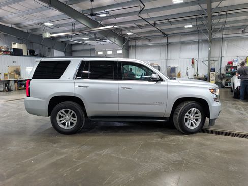 Used 2020 Chevrolet Tahoe LT AWD/4WD image 2