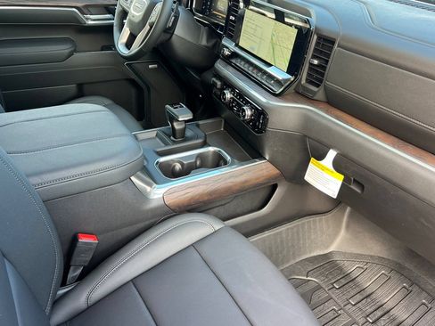 Used 2026 GMC Sierra 1500 SLT w/ SLT Premium Plus Package AWD/4WD image 24