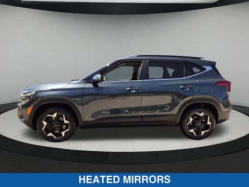 Used 2024 Kia Seltos EX AWD/4WD image 8