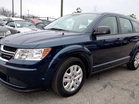 Used 2014 Dodge Journey American Value Package w/ Flexible Seating Group image 3