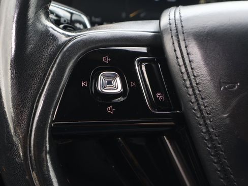 Used 2022 Lincoln Aviator Reserve w/ Elements Package Plus image 28