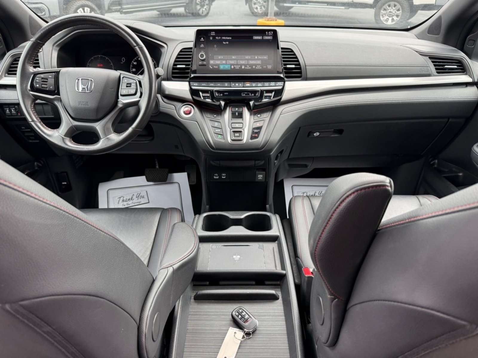 Used 2025 Honda Odyssey Sport-L image 11